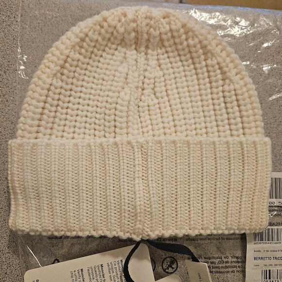 Moncler Berretto Tricot 100% Virginia Wool Beanie Hat - Picture 2 of 10